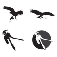logotipo vetor Águia Caçando peixe Projeto