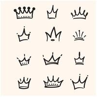 rabisco coroa mão desenhado definir. rabisco Princesa coroa, rainha tiara. linha esboço real elemento com ilustração estilo rabisco e linha arte vetor