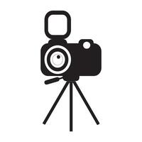 Câmera tripé ícone carrinhos em uma especial frente visualizar, velho e Novo Preto branco. filme vídeo vetor ilustração, cinema Câmera ícone.