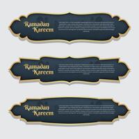 modelo de banner islâmico ramadan kareem vetor