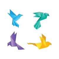 pássaros de origami estilizado poligonal pomba formas abstratas geométricas de papel limpo animais vetoriais ilustração isolada pássaro pombo papel poligonal origami animal vetor