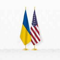 Ucrânia e EUA bandeiras em bandeira ficar em pé, ilustração para diplomacia e de outros encontro entre Ucrânia e EUA. vetor