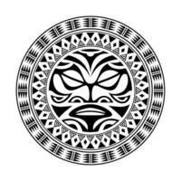 ornamento de tatuagem redonda com estilo maori de rosto de sol. máscara étnica africana, asteca ou maia. vetor