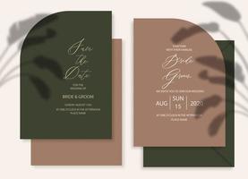 convite de casamento moderno, modelo de convite de casamento verde escuro e marrom, forma de arco com sombra de folha e caligrafia artesanal. vetor