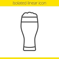 ícone linear do copo de cerveja. ilustração de linha fina. copo de cerveja light cheio de espuma. símbolo de contorno. desenho de contorno isolado de vetor