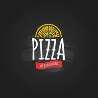 pizzaria emblema em quadro-negro. pizza logotipo modelo. emblema para cafeteria, restaurante ou Comida Entrega serviço. vetor