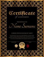 vertical certificado Projeto dentro clássico elegante estilo ang Preto ouro cor vetor