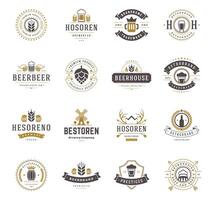 conjunto Cerveja logotipos, Distintivos e etiquetas vintage estilo vetor