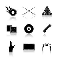 conjunto de ícones pretos de sombra projetada de bilhar. rack de bola de bilhar, tacos, escova, luva, bola oito, giz, mesa, cabeça de descanso, bola em chamas. ilustrações vetoriais isoladas