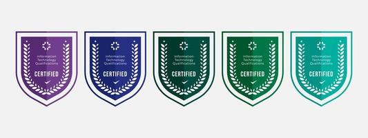 projeto de escudo de crachá de logotipo certificado para certificados de crachá de treinamento de empresa para certificação qualificada em tecnologia da informação. conjunto certificado de pacote com ilustração vetorial de segurança colorida. vetor