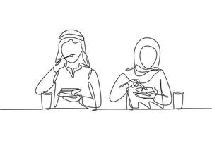 única linha contínua desenho jovem casal árabe marido e mulher, comendo ao redor da mesa. comemorar o aniversário de casamento com um jantar romântico. ilustração em vetor desenho gráfico dinâmico de uma linha