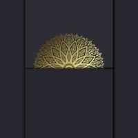 Fundo ornamentado de mandala de ouro de luxo para convite de casamento, capa de livro vetor