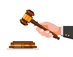 mão segurando o martelo do juiz, símbolo do martelo de madeira para a lei e a justiça em vetor de ilustração plana dos desenhos animados isolado no fundo branco