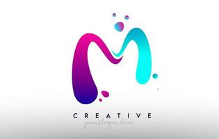 logotipo do projeto da letra m. cores de letras de chiclete de arco-íris com pontos e formas criativas coloridas fluidas vetor