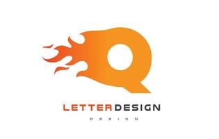 q design do logotipo da chama da letra. conceito de rotulação do logotipo de fogo. vetor