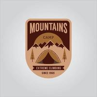 logotipo da expedição na montanha e logotipo do explorador da montanha vetor