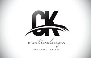 design de logotipo de carta ck ck com pincelada swoosh e preto. vetor