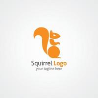 modelo de design de logotipo de esquilo. ilustração vetorial vetor