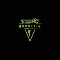inspiração de design de logotipo de ícone de montanha vetor