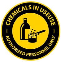 produtos químicos de precaução em sinal de símbolo de uso no fundo branco vetor