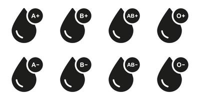 ícone de silhueta preta de tipo sanguíneo. grupo de pictograma de sangue. coleção de gotas de plasma. o, a, b, ab tipo positivo e negativo de conjunto de ícones de sangue. conceito de doação de sangramento. vetor isolado.