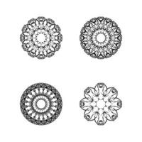 conjunto de 4 ornamentos de mandala isolados. vetor. vetor