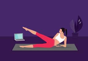 aula de treino de fitness em casa transmissão ao vivo online. mulher fazendo exercícios cardio aeróbicos de treinamento assistindo a vídeos em um laptop na sala de estar em casa. vetor