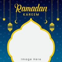 design de postagem de mídia social do ramadã vetor