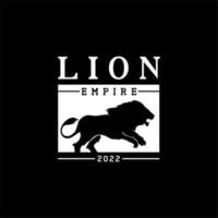 inspiração de design de rótulo de logotipo de silhueta de leão real vetor