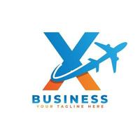 letra x com design de logotipo de avião. adequado para turismo e viagens, start up, logística, modelo de logotipo de negócios vetor