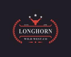 distintivo retrô vintage para vaca texas longhorn, elemento de modelo de design de logotipo de fazenda de campo de família de cabeça de touro ocidental do país vetor