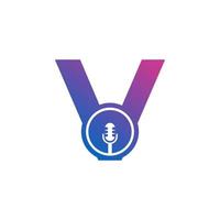 letra v logotipo de gravação de podcast. alfabeto com ilustração vetorial de ícone de microfone vetor
