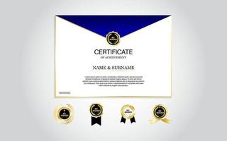 modelo de design de prêmio de certificado de cor azul escuro. certificado moderno limpo com distintivo de ouro. modelo de fronteira de certificado com padrão de linha de luxo moderno. vetor