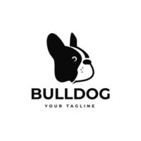 logotipo de cabeça de cachorro bulldog preto voltado para a vista lateral vetor