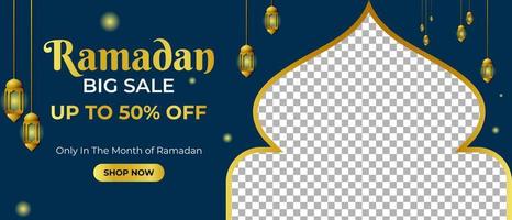 design de promoção de modelo de banner de desconto de venda do ramadã para negócios vetor