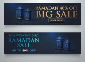 Oferta Especial Ramadan Venda Ornamento Islâmico Modelo Lanterna Lua Banner vetor