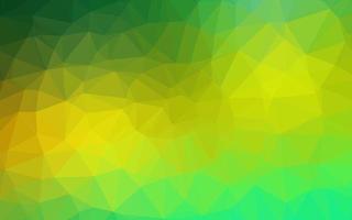 textura de mosaico de triângulo de vetor verde e amarelo claro.