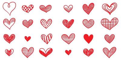 conjunto de corações doodle isolados no fundo branco. mão desenhada de ícone de amor. ilustração vetorial.