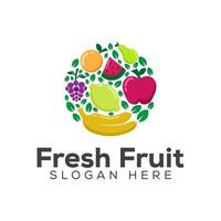 alimentos saudáveis de frutas frescas ou logotipo de alimentos dietéticos, banana, pêra, maçã, limão, melancia, laranja, vetor de design de uva