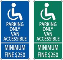 sinal acessível de van de estacionamento para deficientes físicos em fundo branco vetor