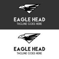 desenho simples de cabeça de águia com olho penetrante em estilo de silhueta para design de logotipo de empresa financeira vetor