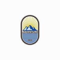 emblema aventura montanha ao ar livre vetor