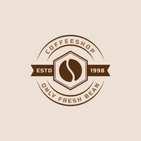 logotipos de café clássico retrô distintivo. xícara, feijão, café estilo vintage design ilustração vetorial vetor