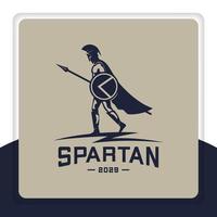 design de logotipo espartano usando escudo, lança, capa, andando, ilustração vetorial vetor