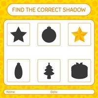 encontre o jogo de sombras correto com enfeite de natal. planilha para crianças pré-escolares, folha de atividades para crianças vetor