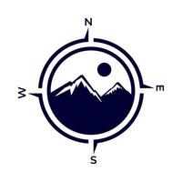 inspiração de design de logotipo de aventura com bússola e elemento de montanha vetor