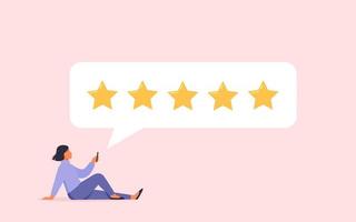 personagem de mulher dando feedback de cinco estrelas no smartphone. cliente avaliando produto, serviço. conceito de avaliação de satisfação do cliente. vetor