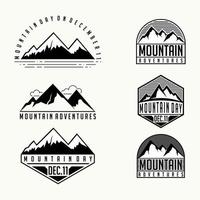 conjunto de desenhos animados de modelo de montanha