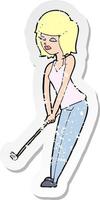 adesivo retrô angustiado de uma mulher de desenho animado jogando golfe vetor