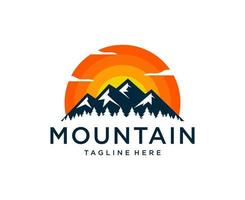 vetor de design de logotipo simples de pine Creek de picos de montanha